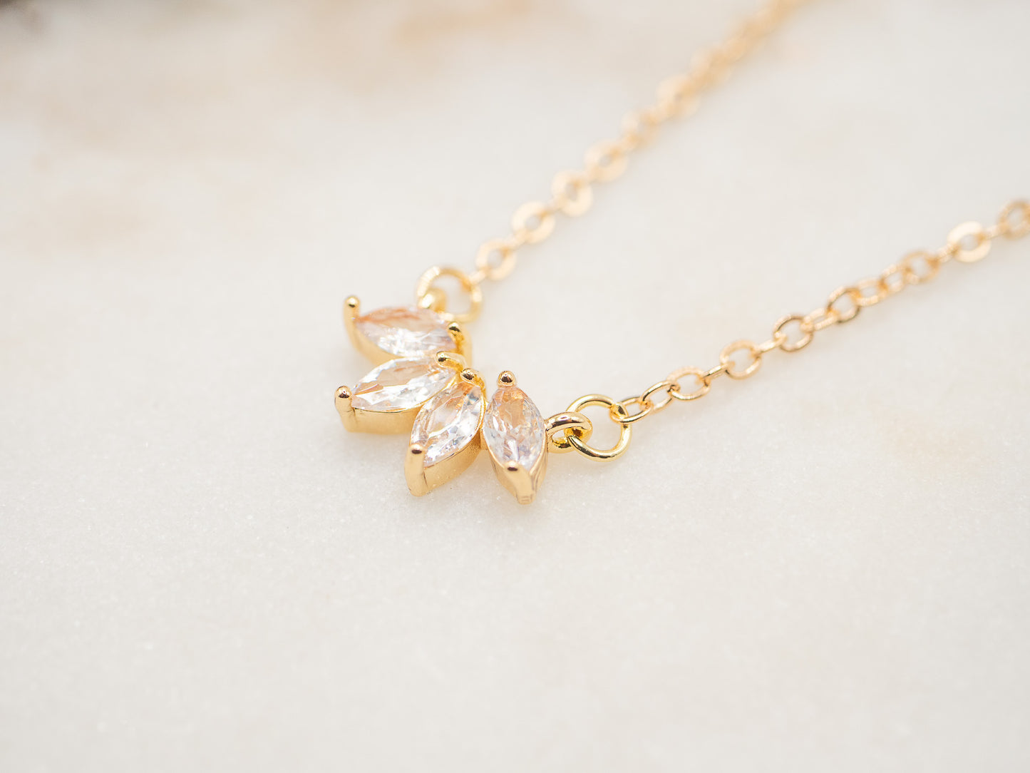 Collier Bloom