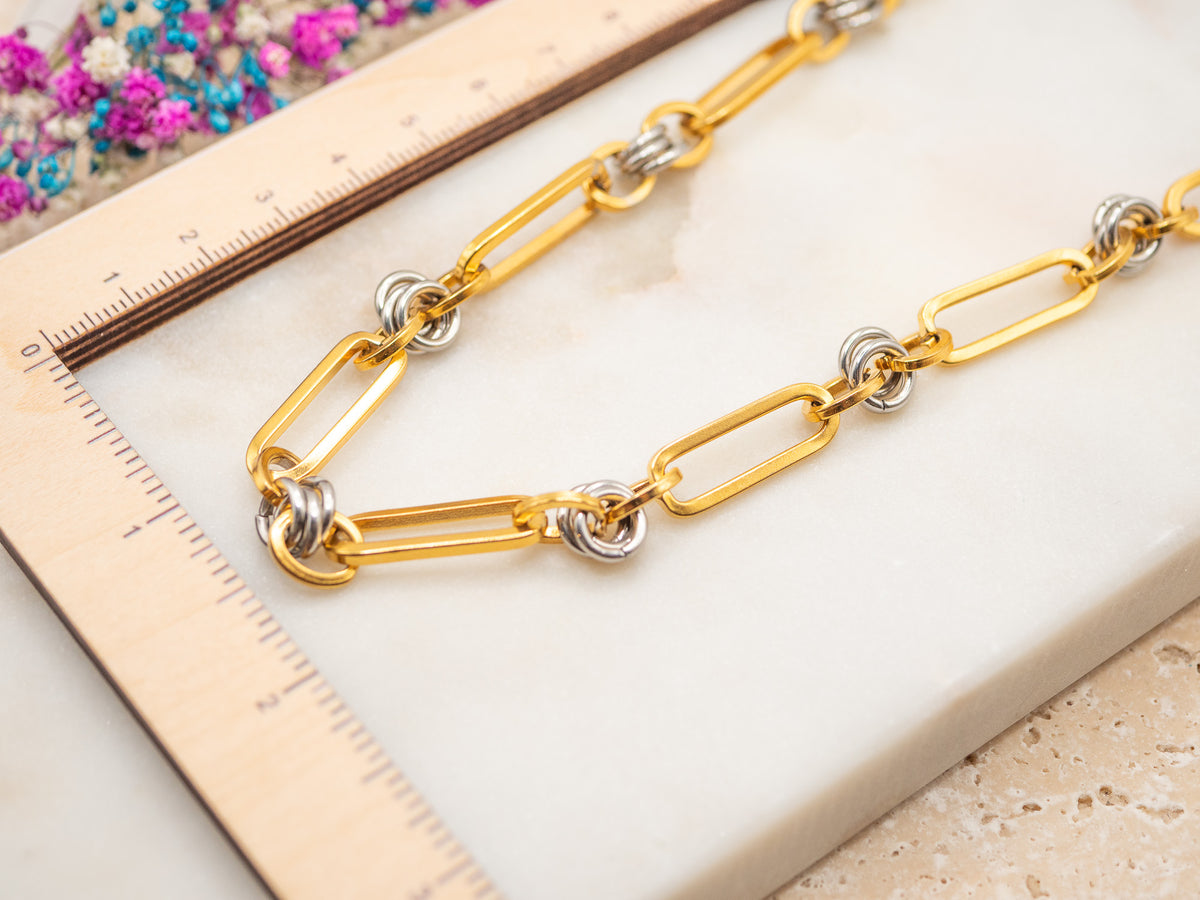 Collier Élan Avelia
