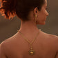 Boucles d'oreilles Saby portées - Aurélie Bidermann