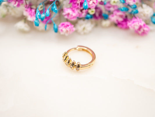 Boucle d'oreille unique Murmure Elvara